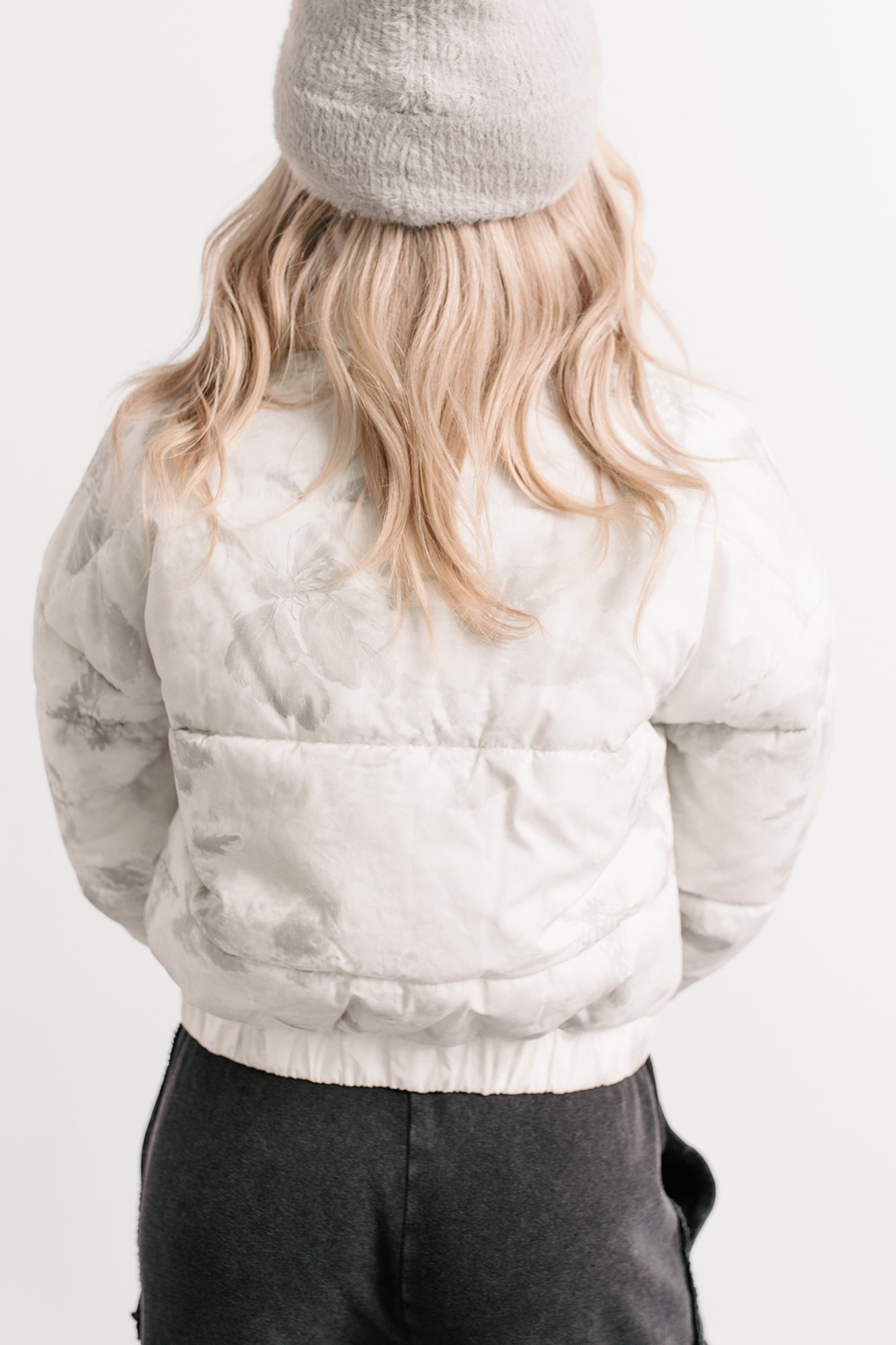 Winter Blooms Floral Puffer Jacket (White/Grey)