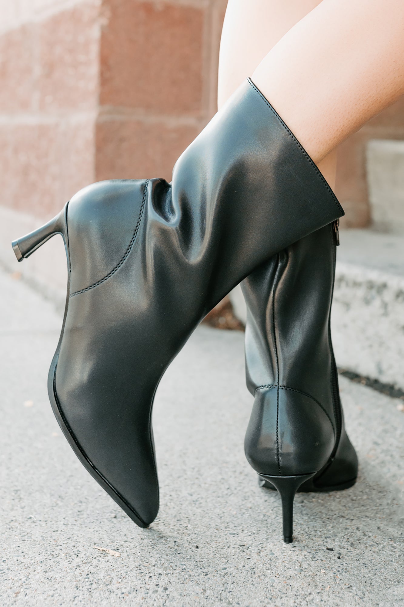 Autumn Hues Pointed Toe Stiletto Booties (Black)