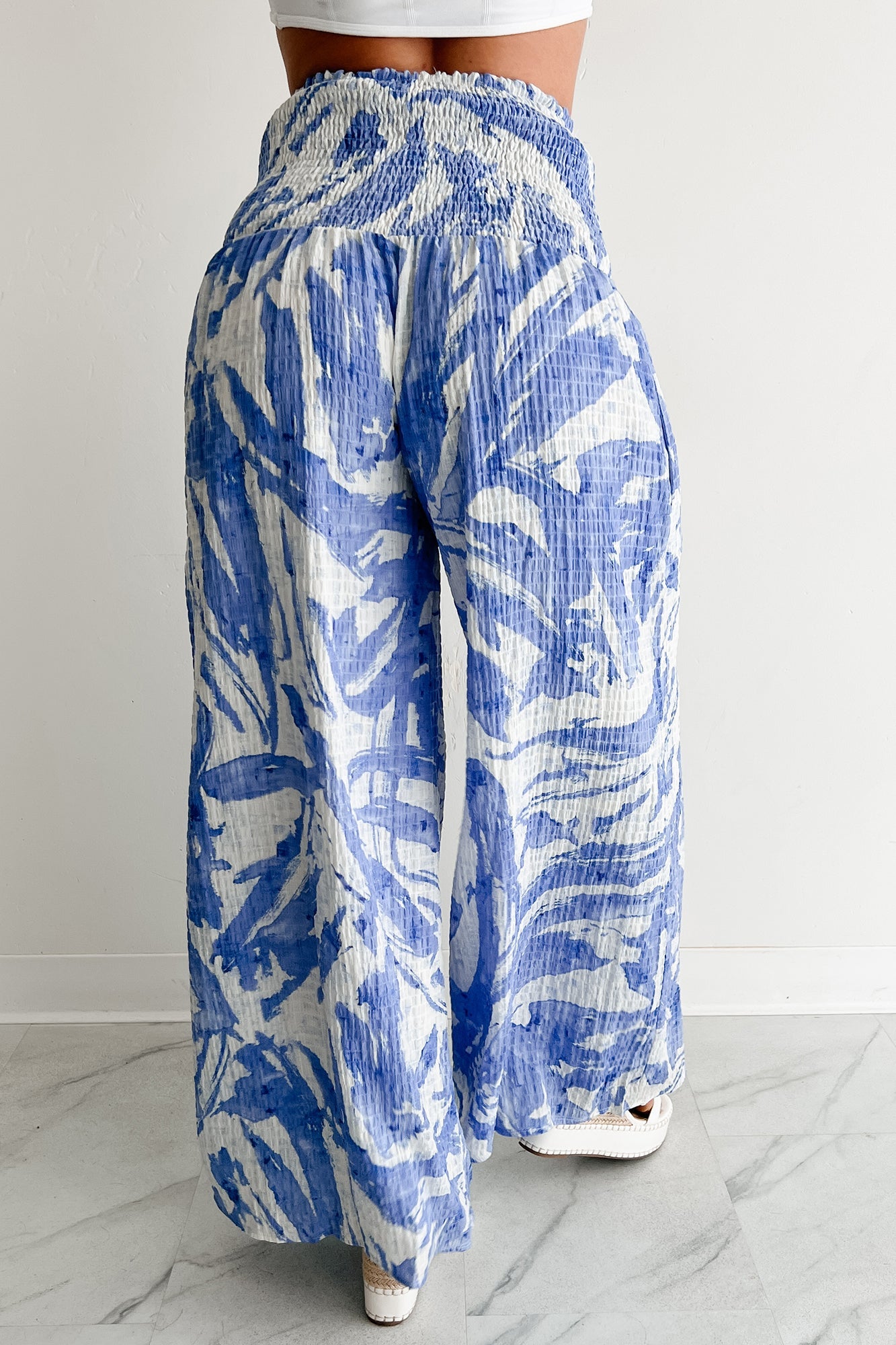 Iconic Option Printed Smocked Wide Leg Pants (Blue)