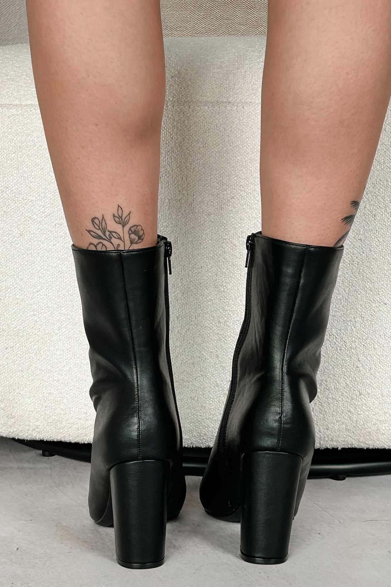 Solemnly Stylish Pointed Toe Booties (Black)