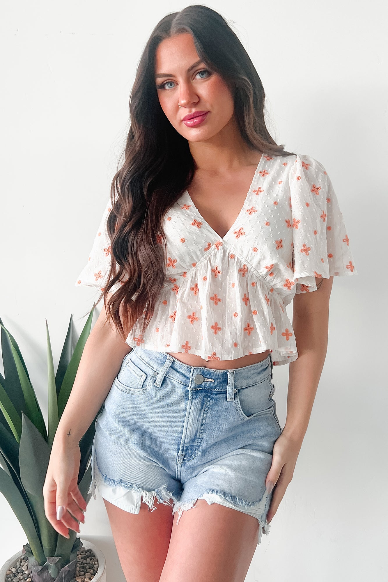 Irresistible Feelings Flutter Sleeve V-Neck Top (White/Coral)