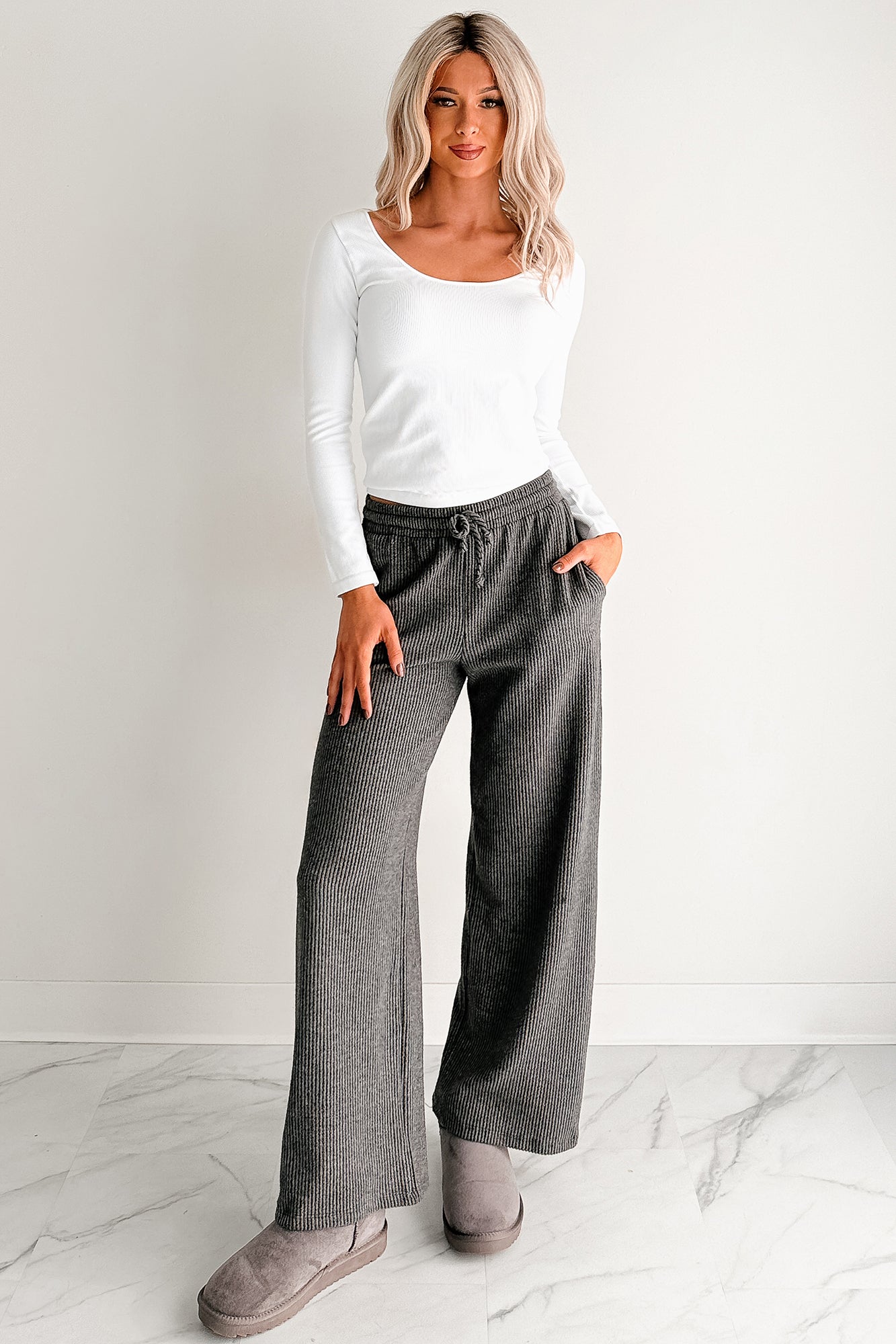 Natural Glow Scoop Neck Ribbed Top (White)