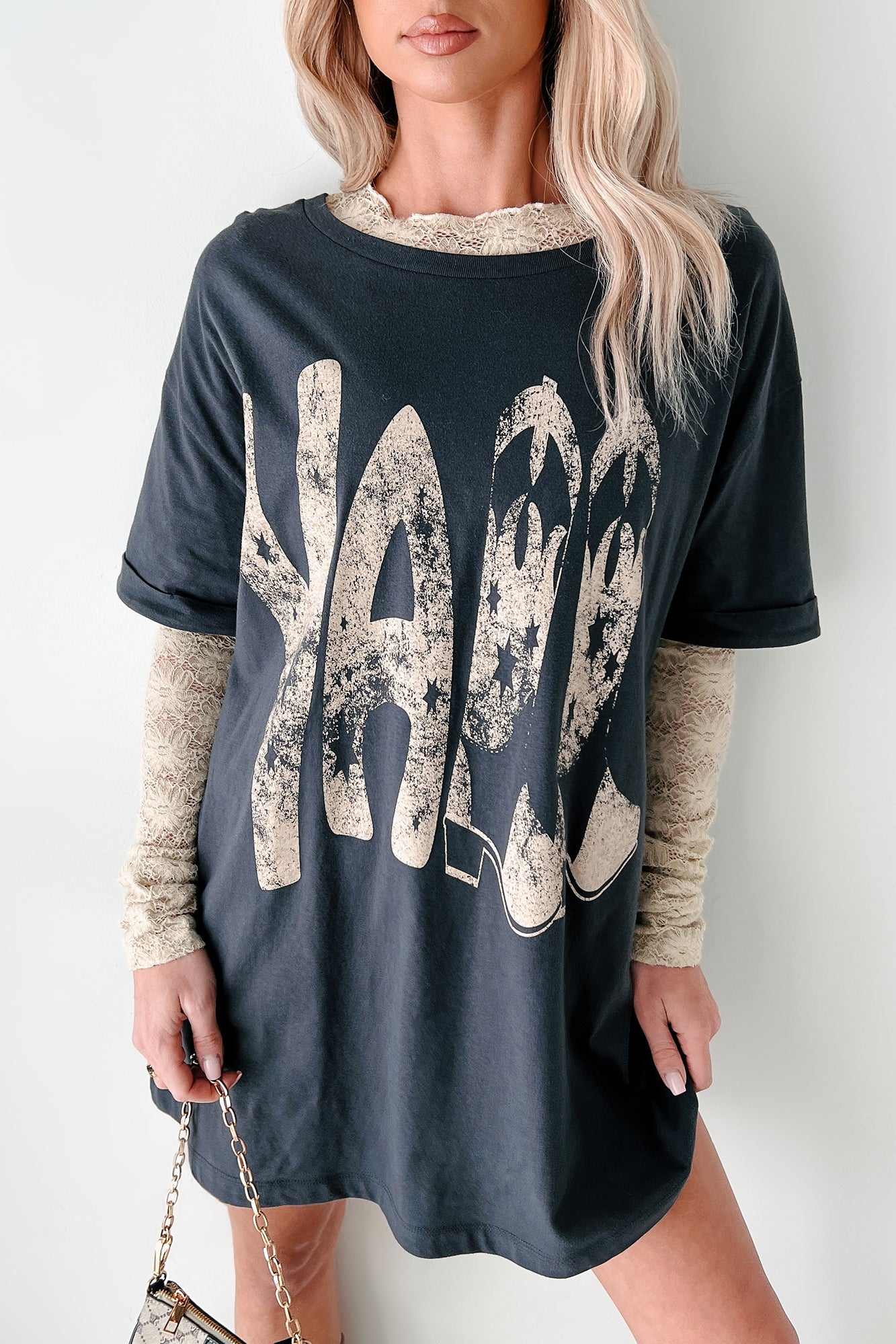 Kickin' It, Y'all Cowgirl Boot Graphic T-Shirt (Charcoal)