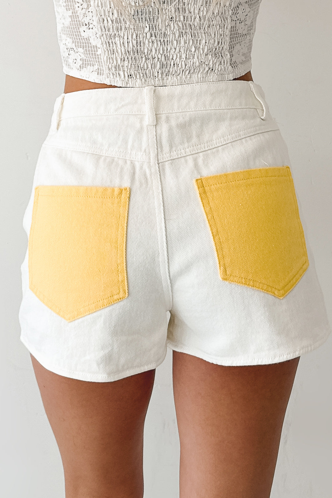 Blooming Anyway Contrast Denim Shorts (Off White/Yellow)