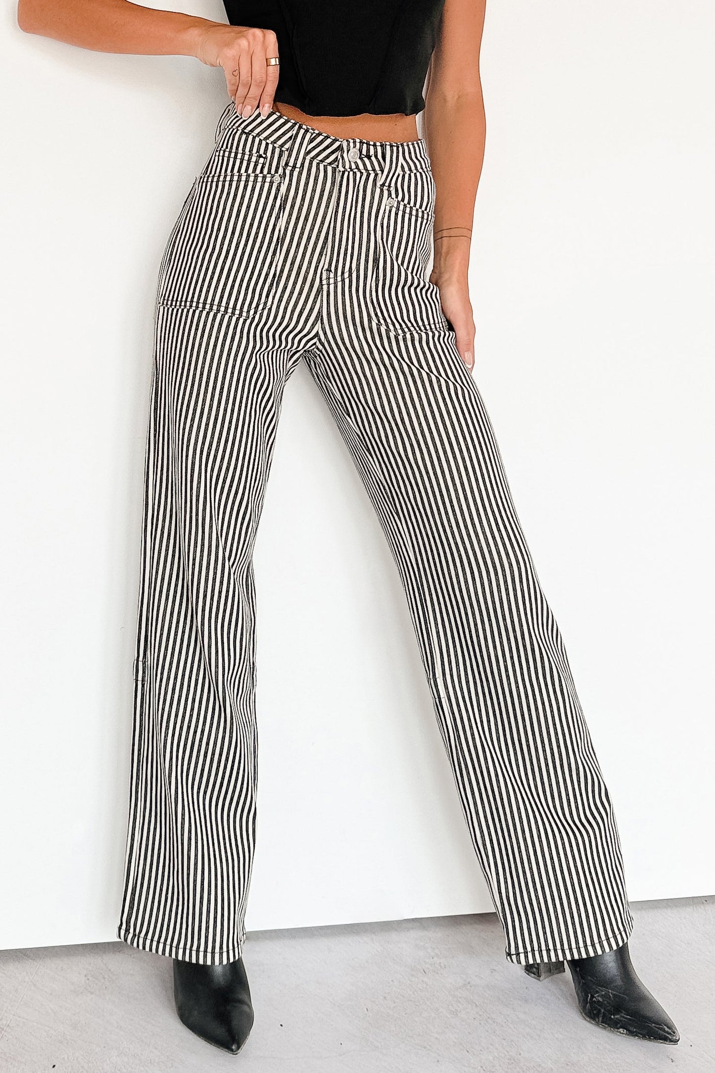 Marcus Straight Leg Striped Mica Denim Jeans (Black/Ivory)