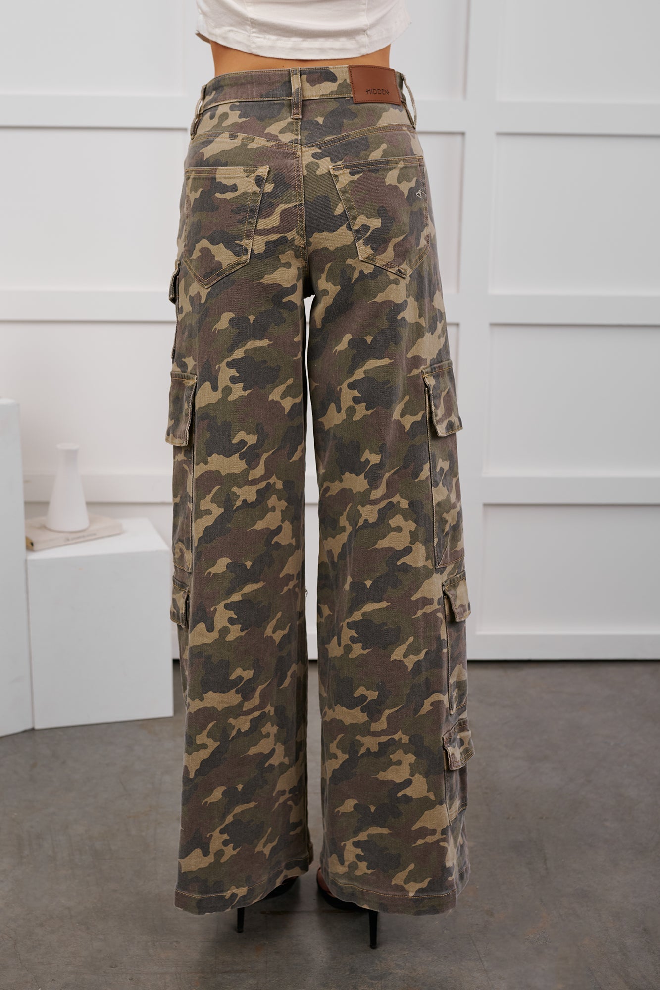 Kayla High Rise Cargo Hidden Jeans (Camouflage)