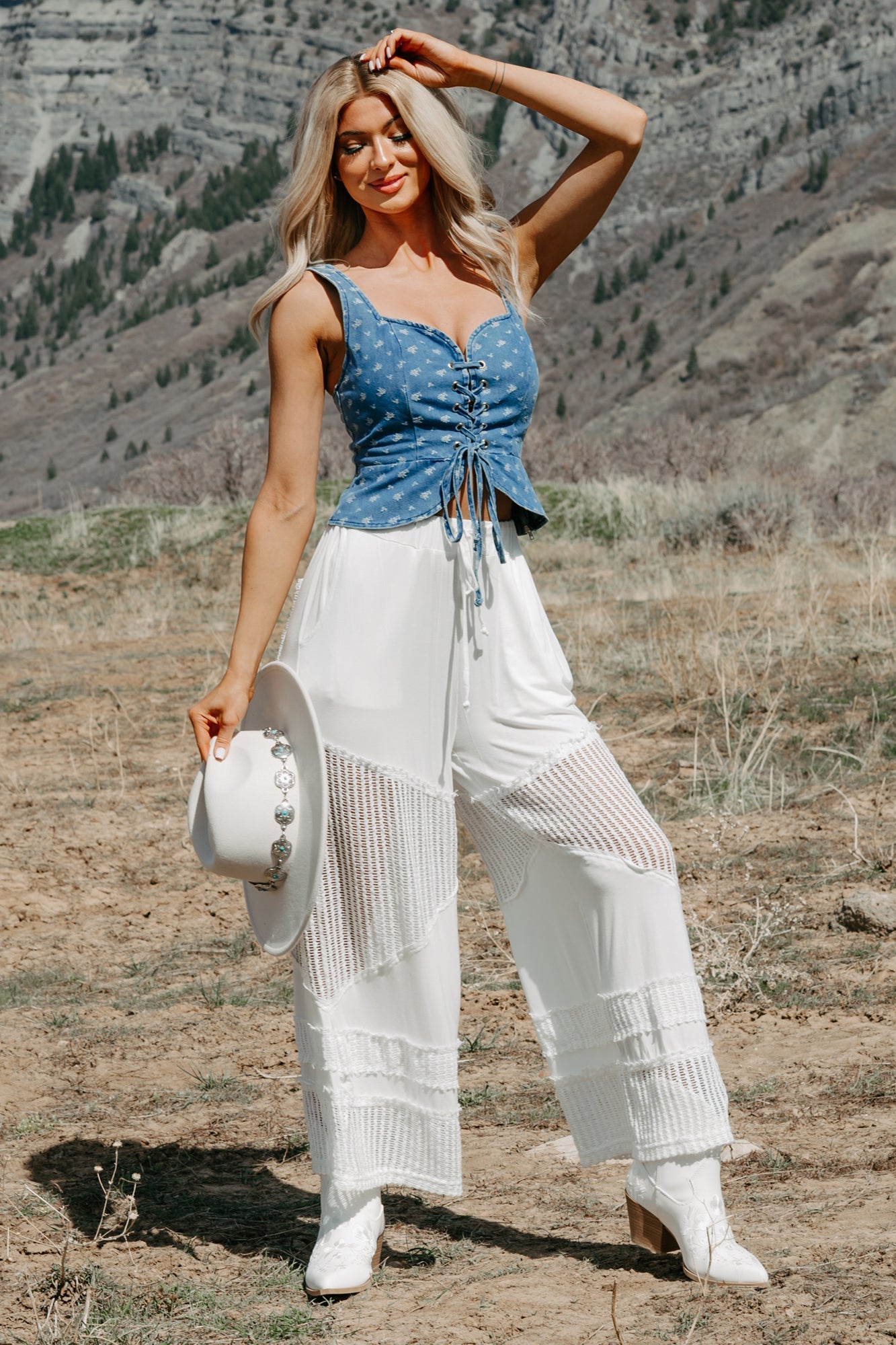 Barefoot Freedom POL Crochet Wide Leg Pants (White)